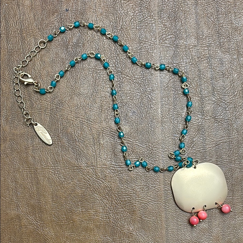 Elegant Gold and Pink Necklace